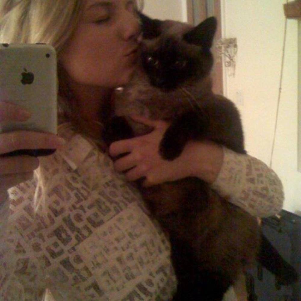 Meet your Posher, Jessica